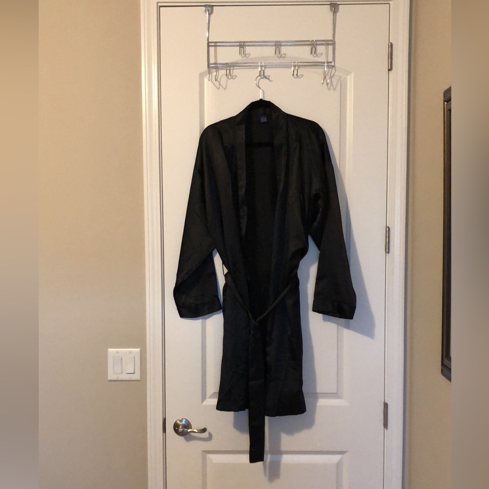 MENS STYLISH BLACK ROBE